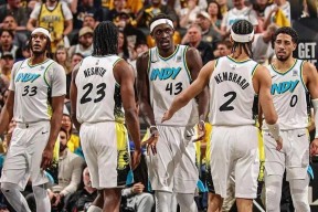 关于印第安纳步行者今晚豪取连胜波特兰开拓者回应争议备战社区盾，深圳男篮强势反弹备战NBA常规赛瞬间刷屏的信息华体育赛事